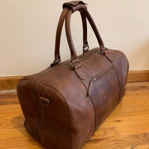 Leather Weekender Duffle Bag Luggage Buckle & Seam